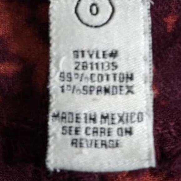 Custom Upcycled Cranberry Bleach Splattered Cuffed Jean Shorts Festival Sz 24 - Picture 3 of 5